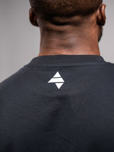 Black AFLETE Essential Urban T-shirt 011, tshirt fit detail